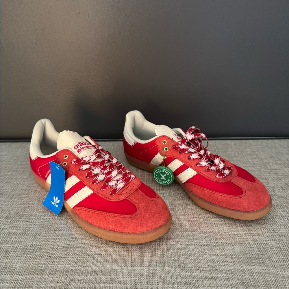Adidas Red Gazelle Size 10.5